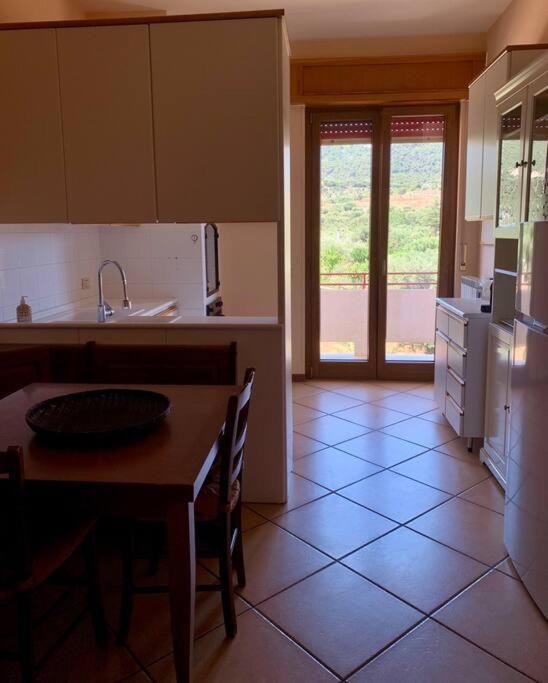 Appartamento Con Vista Fasano Luaran gambar